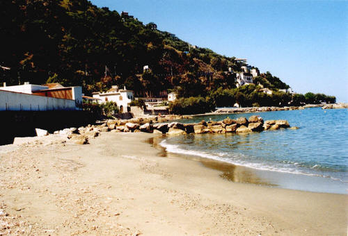 Capo d'Orlando: Capo d'Orlando: Parte della spiaggia di Testa di Monaco