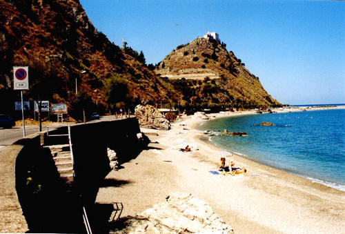 Capo d'Orlando: Spiaggia di San Gregorio e Monte della Madonna